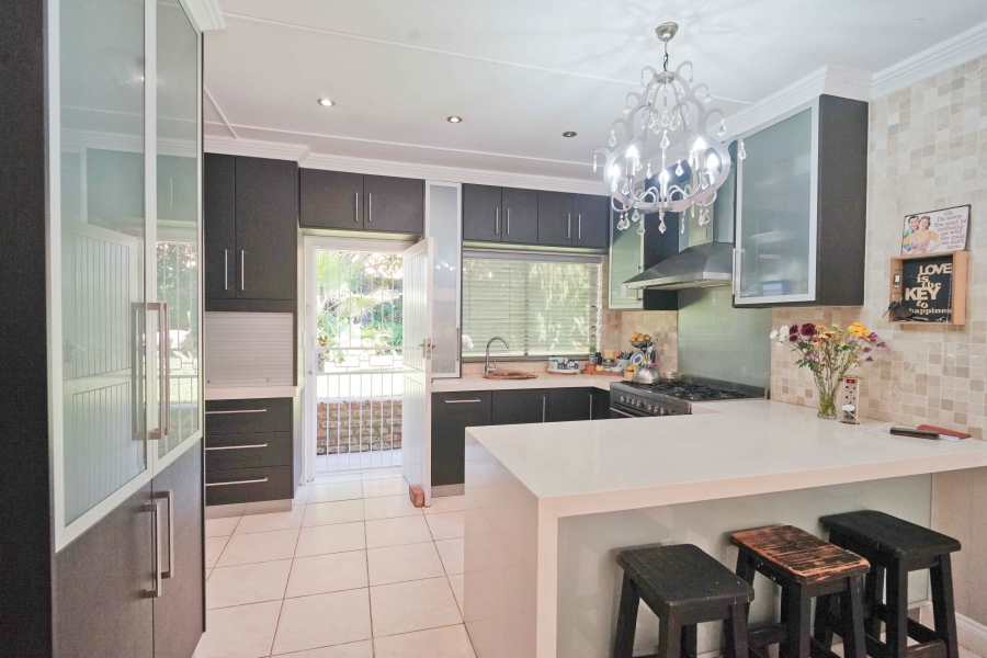 4 Bedroom Property for Sale in Nahoon Valley Park Eastern Cape